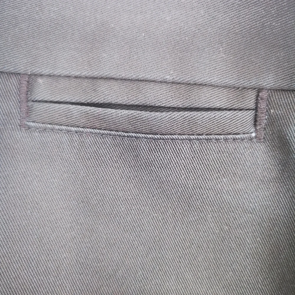 L.L. Bean Men's 37 Black 100% Cotton Classic Fit Professional Dress Pants